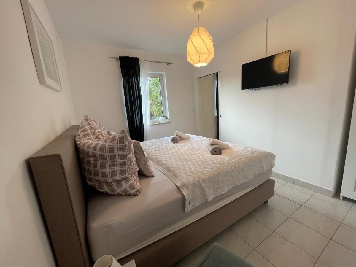 Enna Apartment 3 Perfect Location Медулин Екстер'єр фото